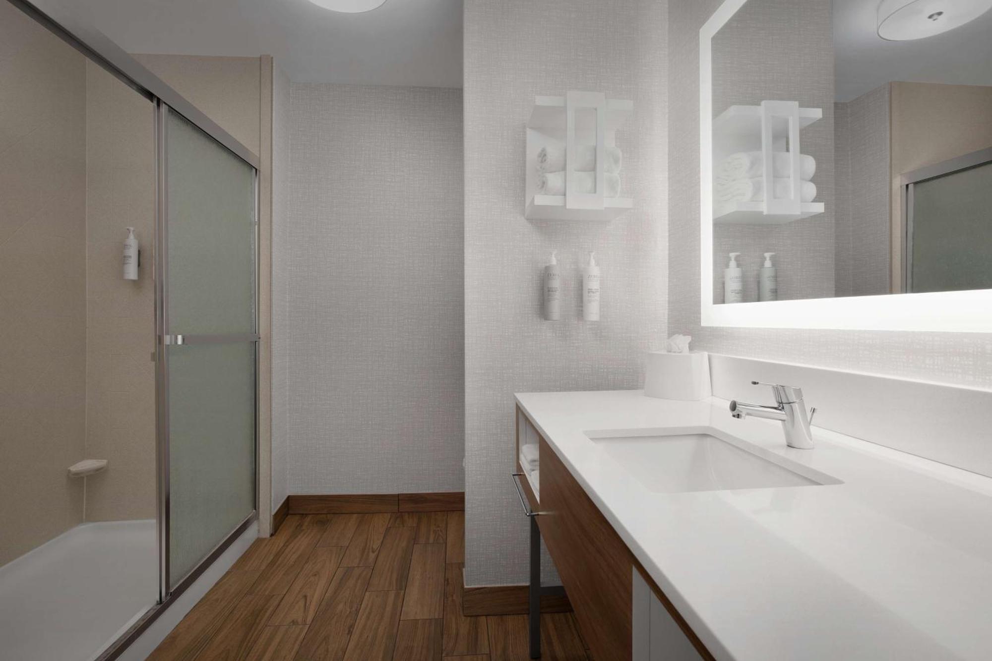 هامبيتون إن يوركفيل Yorkville المظهر الخارجي الصورة